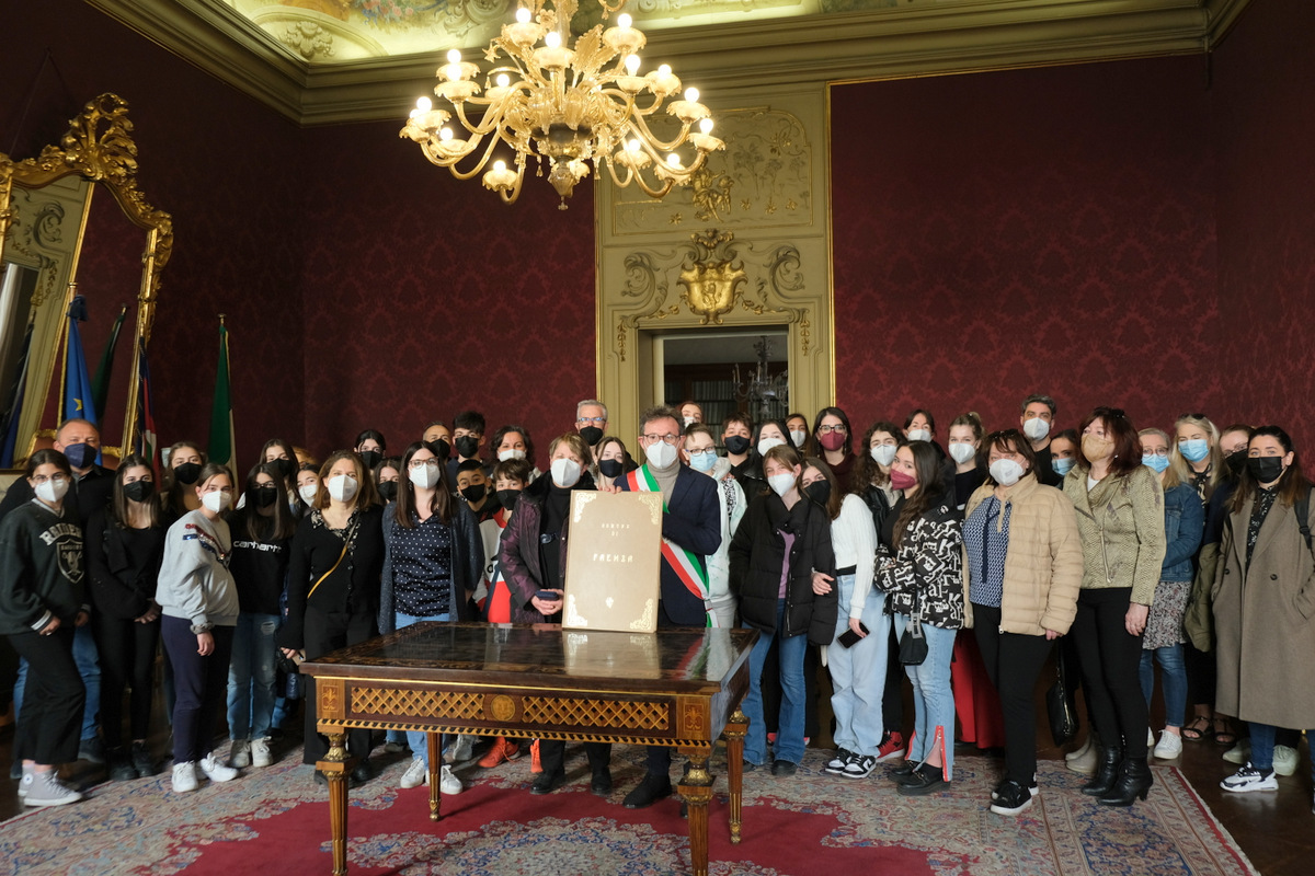 Studenti europei dell'Erasmus+ in visita a Palazzo Manfredi