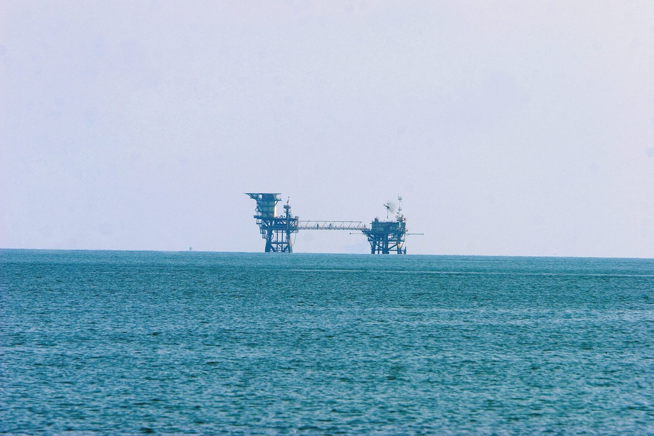 Piattaforma per l'estrazione del gas a Marina di Ravenna