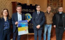 Lions club con sindaco Massimo Imola
