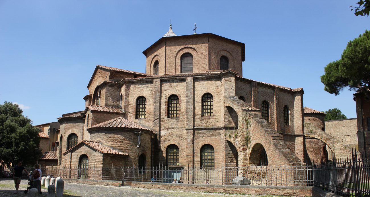Esterno della Basilica di San Vitale