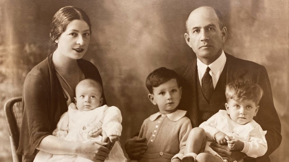 _La famiglia Szego - da sx Maria, Edoardo, Giorgio, Lajos con in braccio Alberto