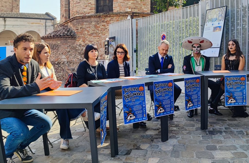 ravenna halloween