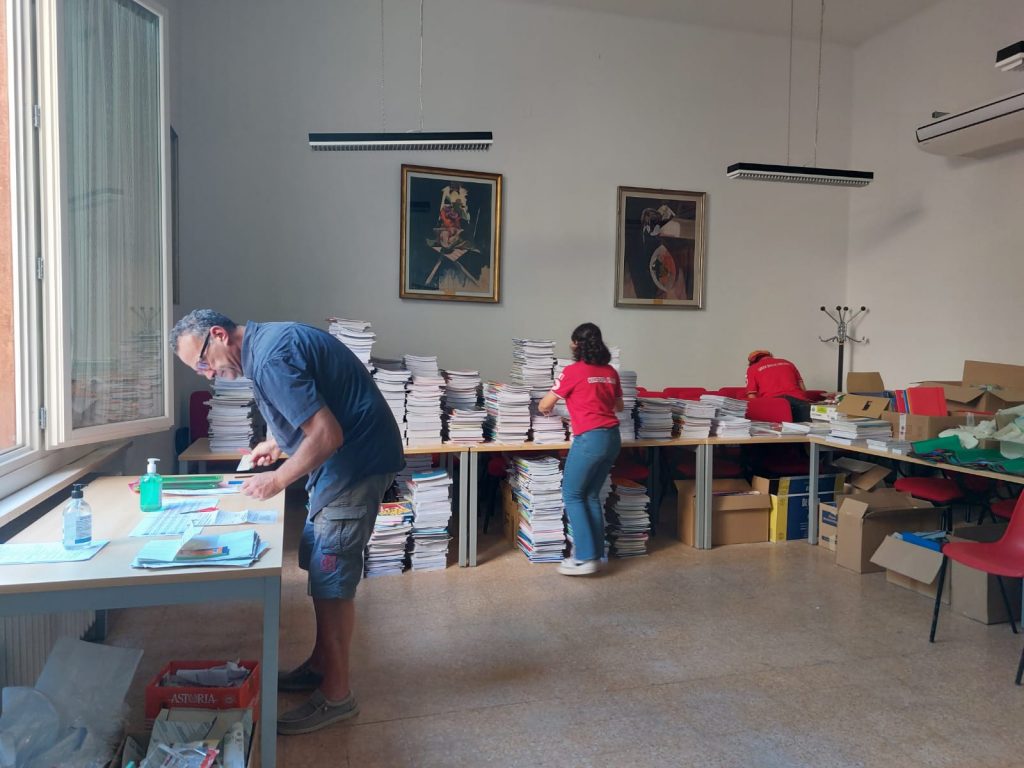 donazioni di materiale scolastico